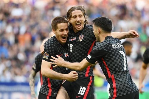 Luka Modric tỏa sáng, Croatia đánh gục tuyển Pháp