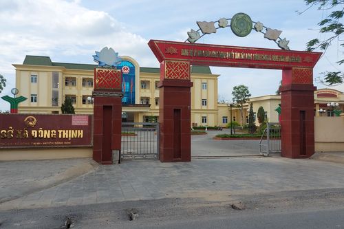 Trụ sở UBND xã Đông Thịnh 'vắng như chùa bà đanh' trong giờ làm việc