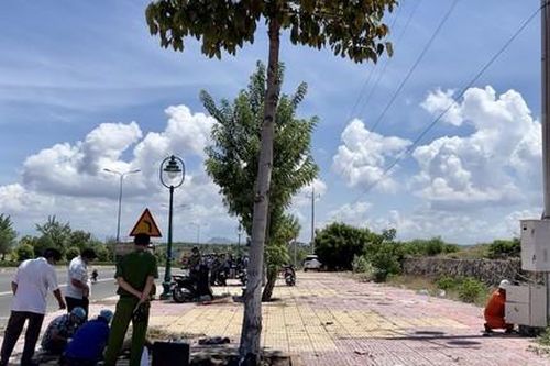 Điều tra vụ người đàn ông tử vong ngay dưới chân cột điện