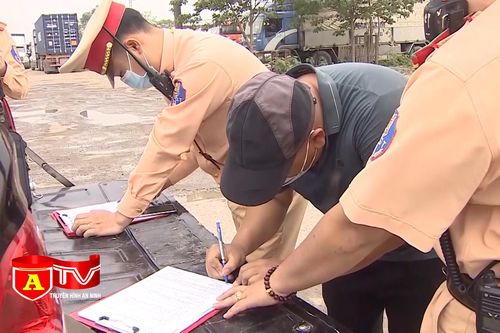 Hà Nội mở cao điểm kiểm tra, xử lý vi phạm về tải trọng phương tiện