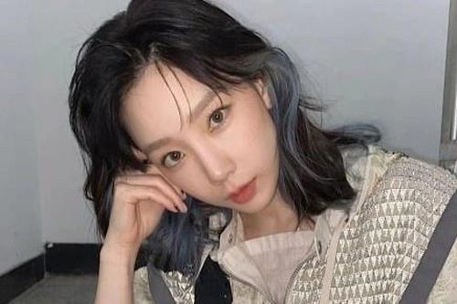 Kiểu tóc nhuộm của Tae Yeon đang là xu hướng