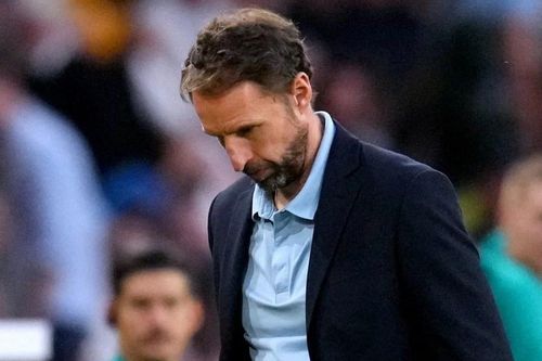 CĐV Anh đòi Gareth Southgate từ chức