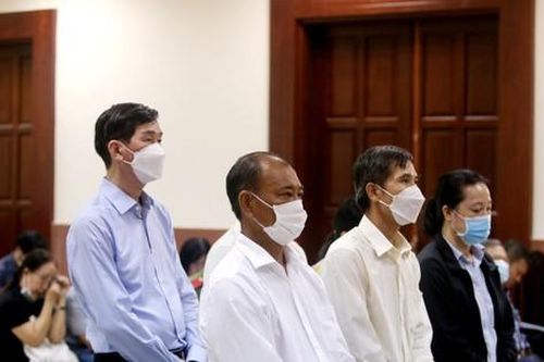 Bị cáo Trần Vĩnh Tuyến, bị cáo Lê Tấn Hùng được giảm 1 năm tù