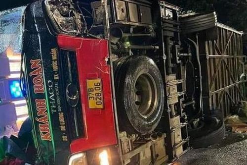Thông tin bất ngờ về xe khách gây tai nạn khiến 4 người tử vong ở Ninh Bình