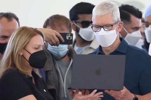 Chip mới do Apple sản xuất sẽ đe dọa Microsoft