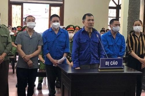 Gây thiệt hại cho nhà nước 1,7 tỷ đồng, nguyên Bí thư Đảng ủy xã và đồng phạm lĩnh án