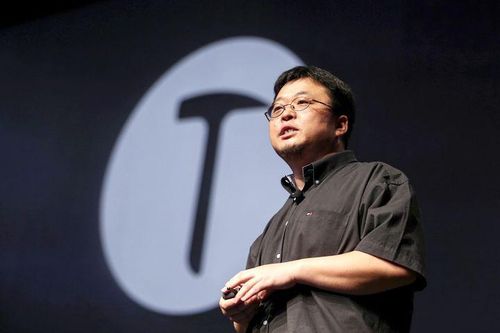 Người tự xưng 'Steve Jobs của Trung Quốc' trở lại