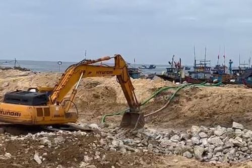 Quảng Ngãi: Đầu tư 50 tỷ đồng xây kè chống sạt lở bờ biển Bình Hải