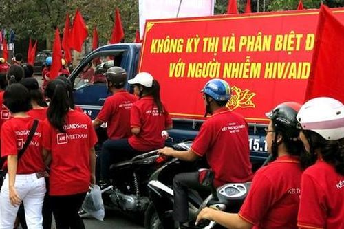 Nỗ lực đẩy lùi bệnh AIDS ra khỏi Việt Nam