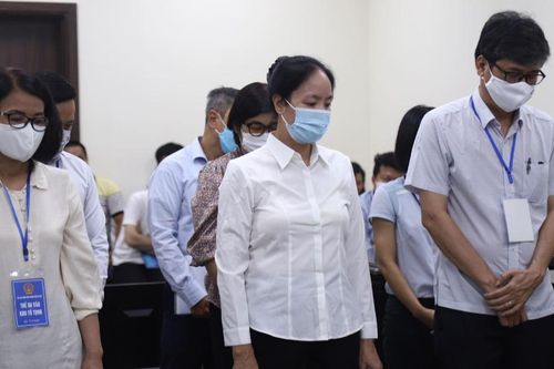 'Đại gia đầu bạc' Trần Phương Bình và chuyện 'giấu vàng' ở Ngân hàng DAB