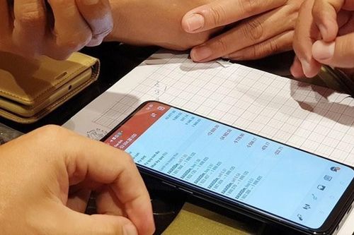 'Cháy tài khoản' vì đầu tư chứng khoán quốc tế