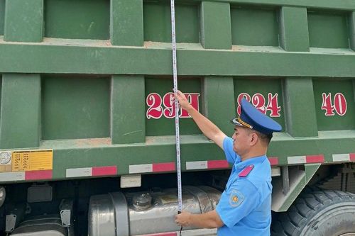 Hà Nội mở cao điểm kiểm tra, xử lý vi phạm về tải trọng phương tiện