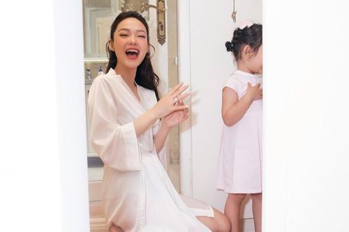 Hình ảnh những cô dâu Vbiz diện váy cưới qua 'cam thường', liệu có xinh như lời đồn?