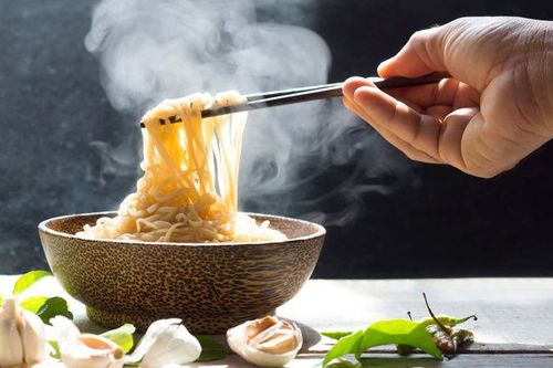 Tiếp tục kiến nghị EU nới lỏng quy định kiểm soát thực phẩm đối với mì ăn liền Việt Nam