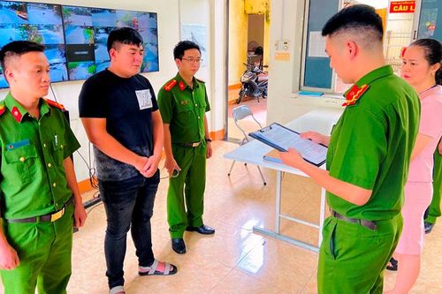 Bắt tạm giam bị can đánh bạn gái tử vong ở Lào Cai