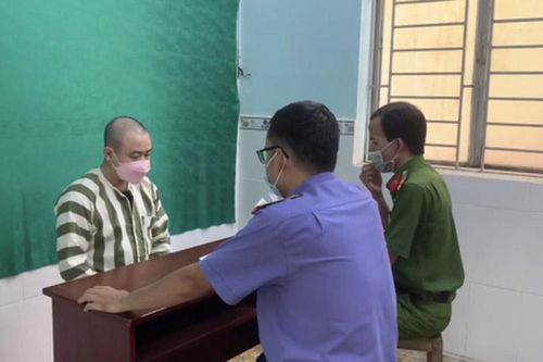 Khởi tố diễn viên hài Trần Hữu Tín vì sử dụng, tàng trữ ma túy
