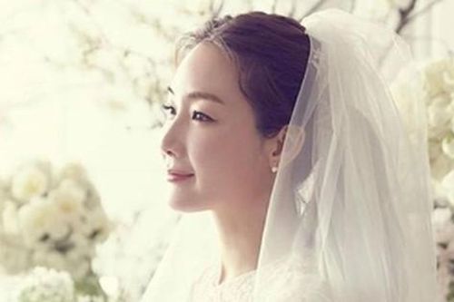 'Xôn xao' tin đồn 'nữ hoàng nước mắt' phim Hàn suýt bị chồng đoạt mạng trước cửa nhà