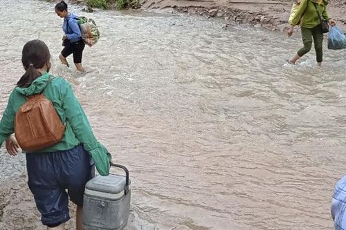 Điện Biên đề nghị đổi, điều chuyển trên 70.000 liều vắc xin Covid-19 cận hạn