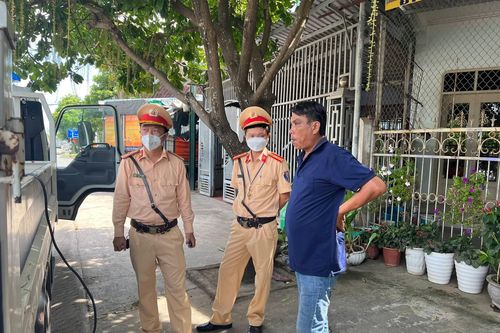 Phát hiện tài xế dương tính với ma túy khi đang chở 40 hành khách