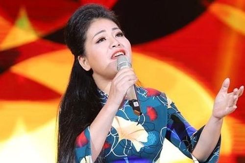 Ca sĩ Anh Thơ: Người đàn bà đi tìm mặt trời