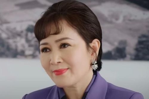 Thương Ngày Nắng Về 2: Tranh cãi xung quanh quyết định từ bỏ quyền làm mẹ của bà Kim Nhung