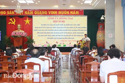 Triển khai 2 Nghị quyết của Bộ Chính trị và Ban chấp hành Đảng bộ tỉnh