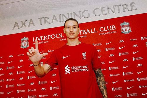 Liverpool bắt đầu thay máu cho hàng công