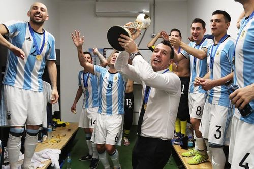 Tuyển futsal Việt Nam bất ngờ có HLV từng vô địch World Cup