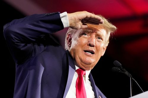 Ông Trump lên án cuộc điều tra của Quốc hội là 'cuộc săn phù thủy'