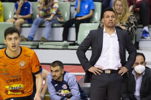 HLV từng vô địch World Cup dẫn dắt tuyển futsal Việt Nam