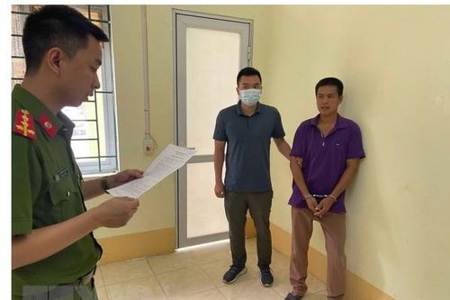 Cao Bằng: Bắt tạm giam đối tượng vận chuyển hàng ngàn cây thuốc lá