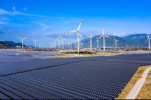 Cần 167 tỷ USD đầu tư hàng năm để 'xanh hóa' hệ thống điện