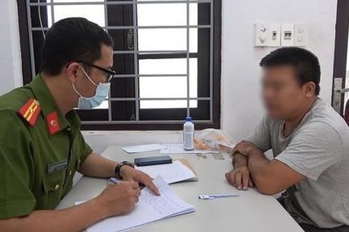 Tạm giữ lái xe đầu kéo tông chết người rồi bỏ trốn