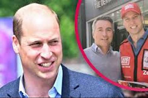Hoàng tử Anh William… bán báo dạo trên đường phố London