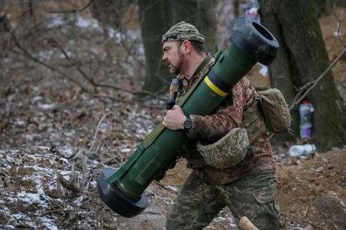 Ukraine có nhiều tên lửa Javelin nhưng không biết cách sửa