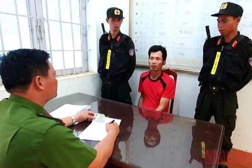 Bắt đối tượng bị truy nã khi đang lẩn trốn ở Đắk Lắk