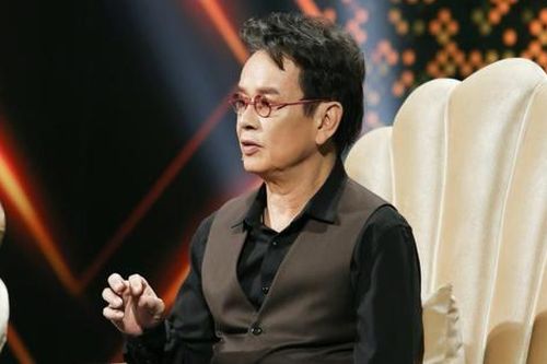 Nhạc sĩ Đức Huy: 'Nhiều ca sĩ hát sai lời làm lệch hẳn nội dung sáng tác của tôi'