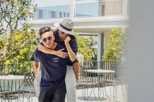 Cưng vợ như chồng sắp cưới của MC Liêu Hà Trinh: Vợ than chán, bỏ hẳn 2 ngày dắt đi biển ngay và luôn