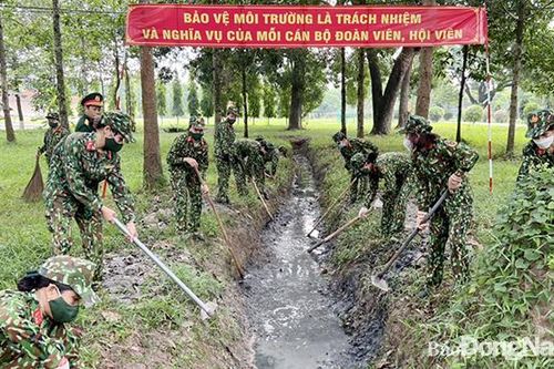 Thi đua cao điểm 40 ngày đêm xung kích, sáng tạo, hoàn thành xuất sắc nhiệm vụ được giao