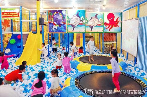 Thiếu khu vui chơi miễn phí cho trẻ