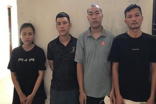 Chiếm đoạt sim điện thoại để 'trộm' 10 tỷ đồng trong tài khoản của người dân