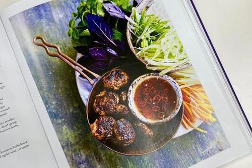 Món bún chả được đưa vào sách mừng Đại lễ của Nữ hoàng Anh