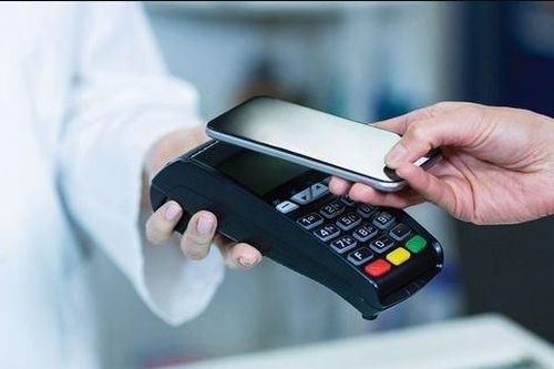 Giao dịch thanh toán không tiền mặt tăng nhanh