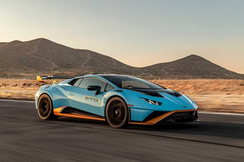 Lamborghini Huracan bị triệu hồi vì không thể mở cửa