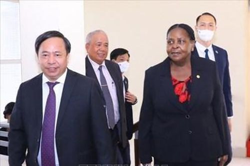 Hoạt động của Chủ tịch Quốc hội Mozambique tại Việt Nam