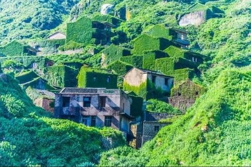 'Ngôi làng ma' bất ngờ trở thành địa điểm được nhiều du khách săn đón