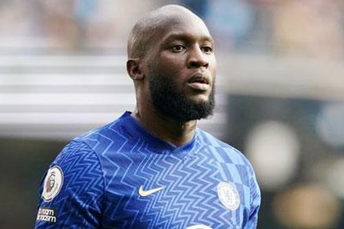 Chelsea chuẩn bị cho mượn Lukaku, đón Sterling