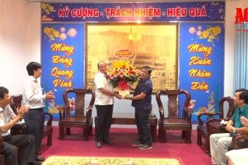 Lãnh đạo UBND tỉnh An Giang thăm, chúc mừng các cơ quan báo chí, truyền thông nhân kỷ niệm 97 năm Ngày Báo chí Cách mạng Việt Nam