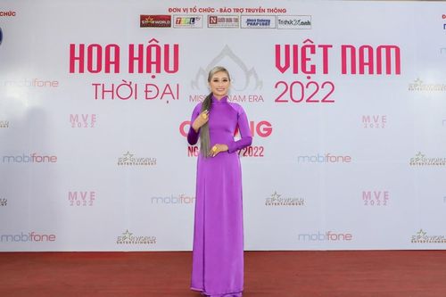Hoa hậu thiện nguyện Trịnh Lan Trinh ngồi ghế nóng casting Hoa hậu Việt Nam Thời đại 2022