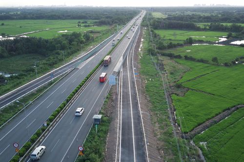 Đề xuất chi gần 15.000 tỷ đồng xây cao tốc Bắc - Nam phía Đông, đoạn Quy Nhơn - Chí Thạnh